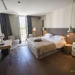 Le Couvent Des Minimes, Un & L'occitane En Provence Hotel Mane (Alpes-de-Haute-Provence)