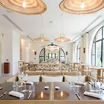 Le Couvent Des Minimes, Un & L'occitane En Provence Hotel 5*