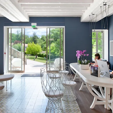 Le Couvent Des Minimes, Un & L'occitane En Provence 5*