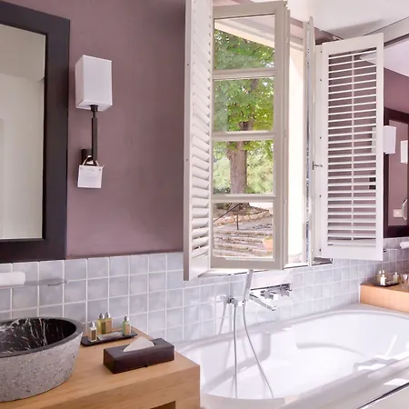 Le Couvent Des Minimes, Un Hôtel&spa L'occitane En Provence Hotel