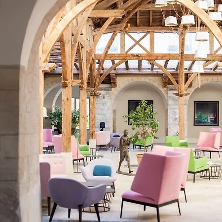 מלון Le Couvent Des Minimes, Un & L'occitane En Provence Mane (Alpes-de-Haute-Provence)