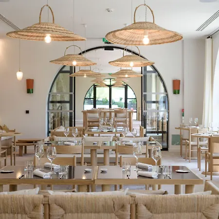 Le Couvent Des Minimes, Un Hôtel&spa L'occitane En Provence Hotel Mane (Alpes-de-Haute-Provence)