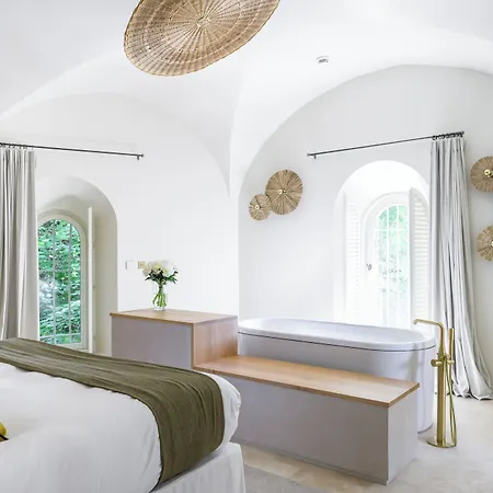 Le Couvent Des Minimes, Un Hôtel&spa L'occitane En Provence Hotel 5*