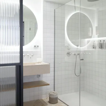 Hotel Le Couvent Des Minimes, Un Hôtel&spa L'occitane En Provence
